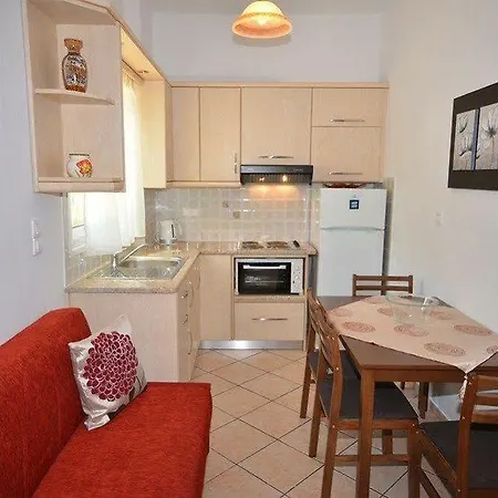 Ilios Apartment *