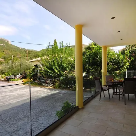 Ilios * Paleokastritsa